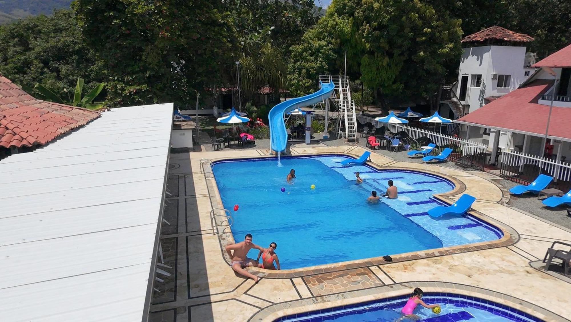 Finca Hotel Pinares La Pintada Ngoại thất bức ảnh