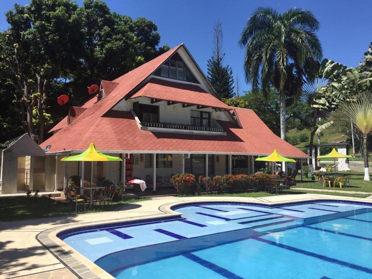 Finca Hotel Pinares La Pintada Ngoại thất bức ảnh